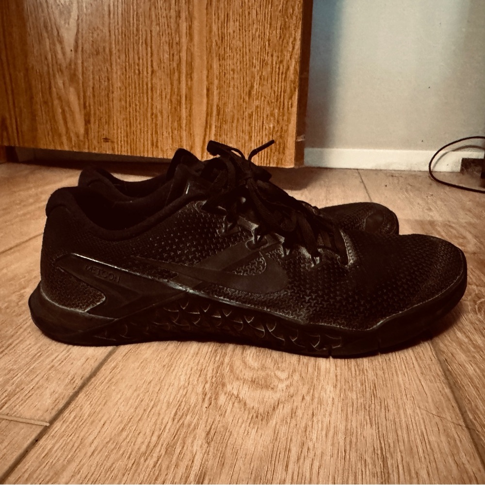 Nike Metcon Men's Black Athletic Shoes